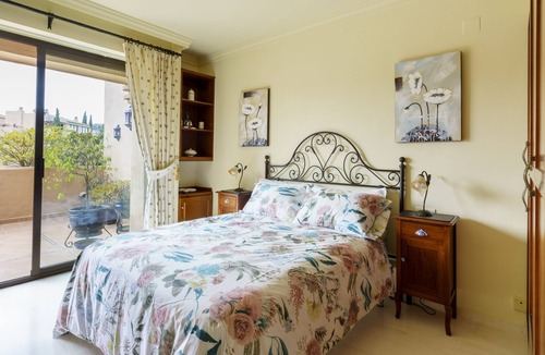 New Golden Mile Apartment | SPACIOUS LUXURY PENTHOUSE/APARTMENT WITH SWIMMING POOLS ON THE COSTA DEL SOL