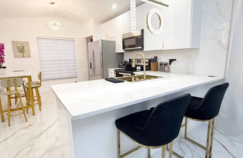 Ridgewood Lakes House | Spacious Luxury Villa · Private Heated Pool · 4BR · Sleeps 10