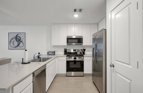 Magnolia House | Spacious Magnolia Home | Pet Friendly | ~50 Min to NRG Stadium World Cup Games