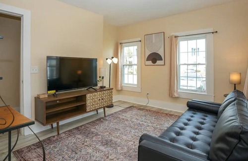 West Brookfield Apartment | Spacious Massachusetts Apartment