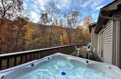 Massanutten House | Spacious Massanutten Chalet - Minutes from Slopes, Trails, & Wineries