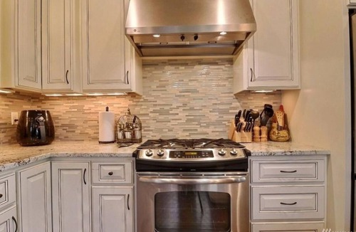 Lakewood House | Spacious Master Bedroom — University Place, WA