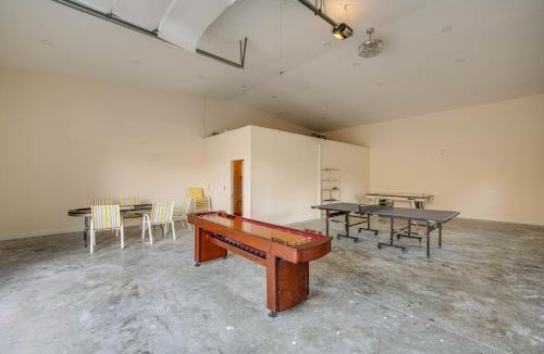 Westminster House | Spacious McKinney Farm Getaway w/Game Room!