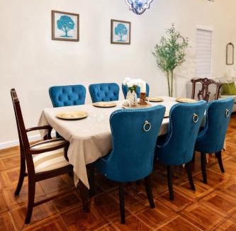 Tamiami House | Spacious Miami Home for Groups w Patio,BBQ,Fire Pit