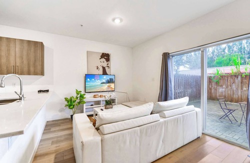 Golden Glades Condo | Spacious Miami Townhouse | Free Parking
