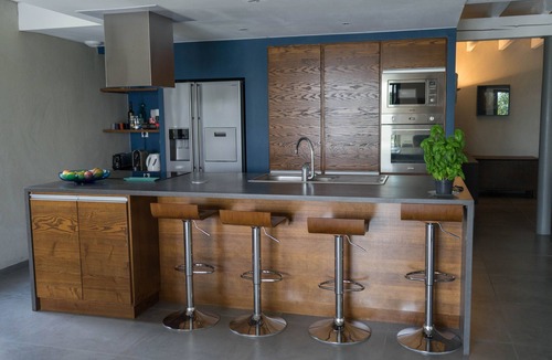 Durfort-Lacapelette House | SPACIOUS, MODERN FAMILY HOUSE - WITH SWIMMING POOL