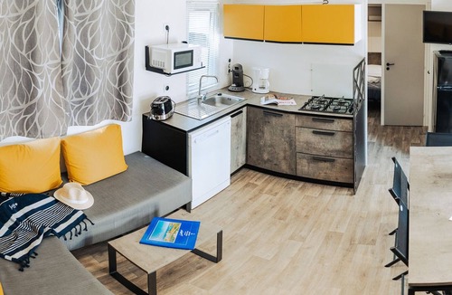 Saint-Jean-de-Monts House | Spacious mobile home with terrace for 8 people