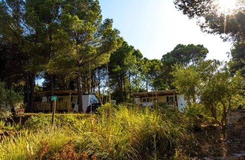 Lezignan-Corbieres House | Spacious mobile home with terrace for 8 people