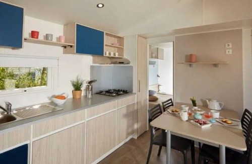 Brem Sur Mer House | Spacious mobile home with terrace - 3 bedrooms - 6 people