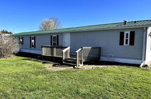 Bloomington House | Spacious Model Home in Bloomington