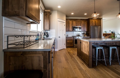Redmond House | Spacious & Modern 5BDR Retreat on Vista Rim