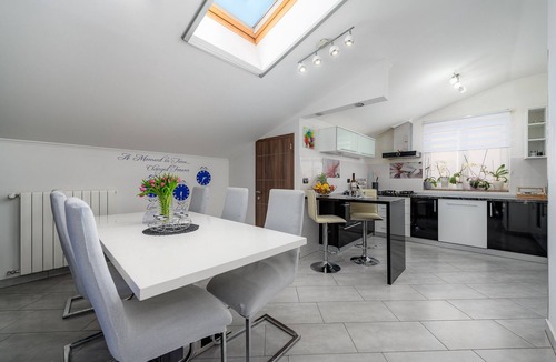 Murine Apartment | Spacious, modern apartment with two bedrooms - Danijela