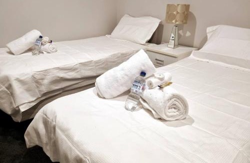 St. Kilda East Apartment | Spacious Modern Apartment - St Kilda East