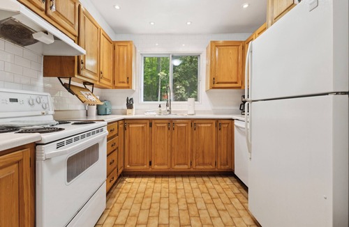 Argenteuil Regional County Municipality Ski Chalet | Spacious modern chalet with private heated in-ground pool