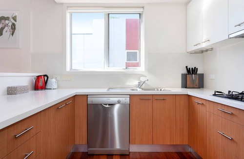 Collingwood House | Spacious Modern Comfy 15 Minute Walk to CBD