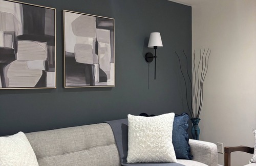 Milton Apartment | Spacious & Modern Cozy Basement Apartment – Your Home Away from Home!