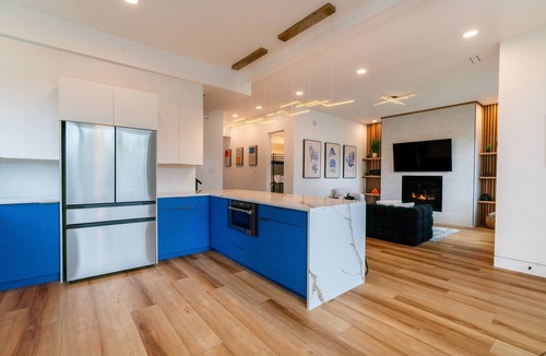 Southeast Eugene House | Spacious Modern Escape Near UO Campus