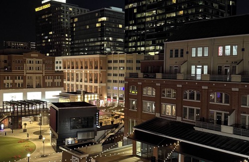 Atlantic Station Area Condo | Spacious Modern Escape in Atlantic Station