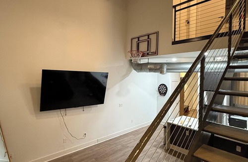 Atlantic Station Area Condo | Spacious Modern Escape in Atlantic Station