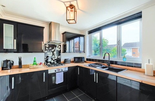 Billingham House | Spacious Modern Home in Teeside