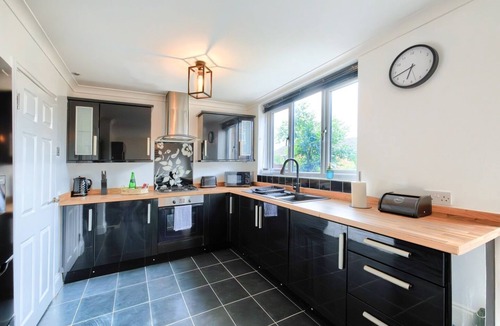 Billingham House | Spacious Modern Home in Teeside