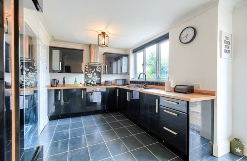 Billingham House | Spacious Modern Home in Teeside