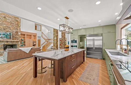 New Irving Park House | Spacious modern home
