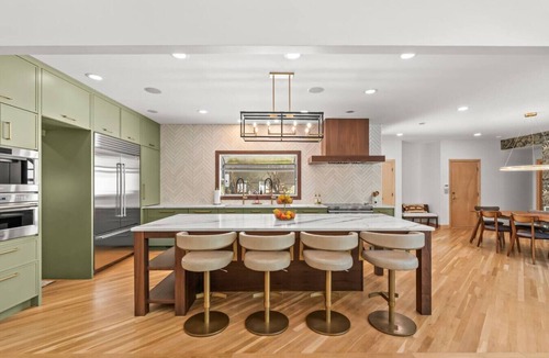 New Irving Park House | Spacious modern home