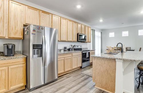 Aurora House | Spacious & Modern! New Home Near Gaylord Rockies