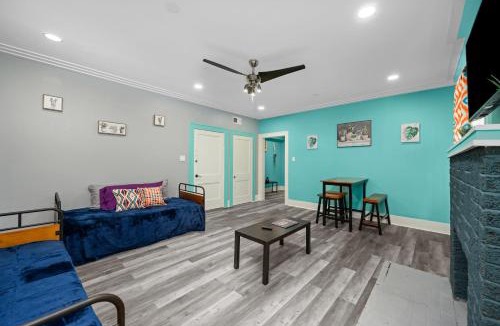 Neartown Apartment | Spacious Montrose Apartment Close to Downtown Houston