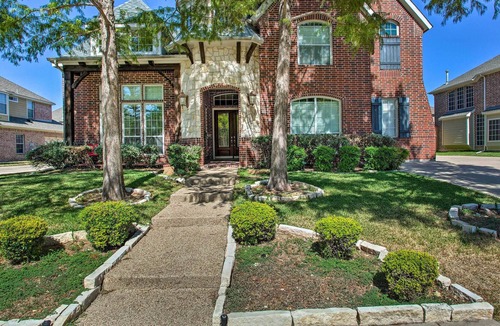 Murphy House | Spacious Murphy Retreat w/ Pool & Hot Tub!
