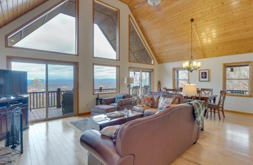 Murphy House | Spacious Murphy Retreat w/Decks & Game Room!