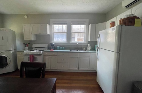 Murray Hill House | Spacious Murray Hill Getaway for One or Two