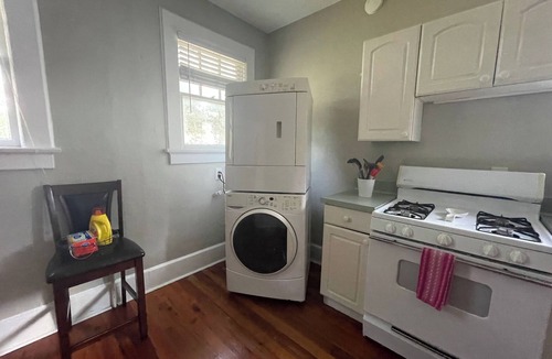 Murray Hill House | Spacious Murray Hill Getaway for One or Two