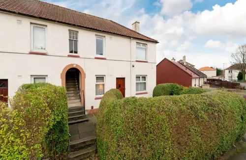 Ellemford House | Spacious Murrayfield Flat - Pass the Keys
