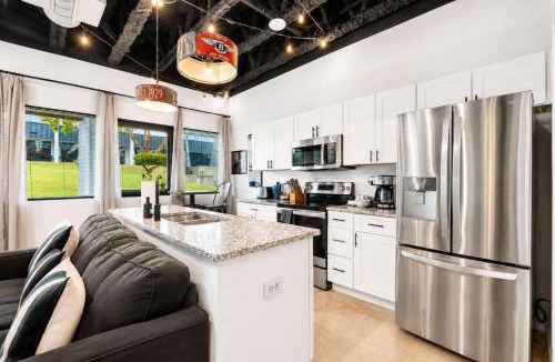 Nashville Apartment | Spacious Nashville apartment near Downtown & BNA
