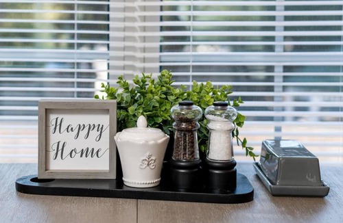 Rosemont Apartment | Spacious & New 2 BD 3 BA High End House