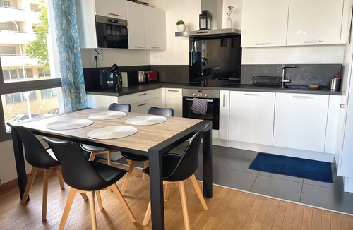 Jean Moulin - Marius Berliet Apartment | Spacious new apartment with view of Fourvière