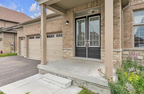 Carrying Place Villa | Spacious & New Prince Edward County Villa