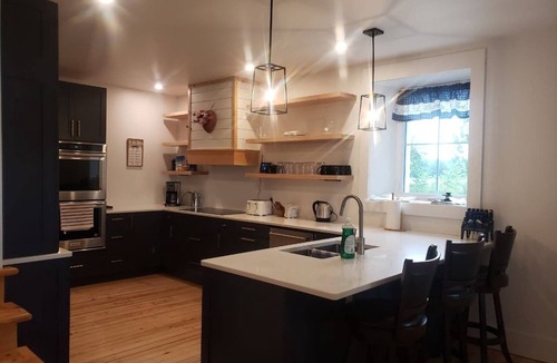 Desboro Other | Spacious, Newly Refurbished Cozy Farmhouse on 100 acres