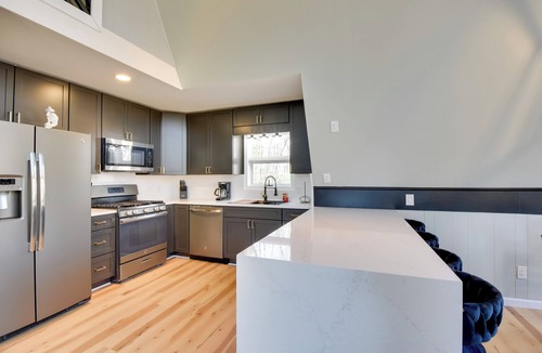 Sky Valley Cabin | Spacious & Newly Remodeled A-Frame w/2 Decks