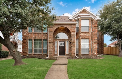 Rowlett House | Spacious Newly remodeled 5BA 3BA central location