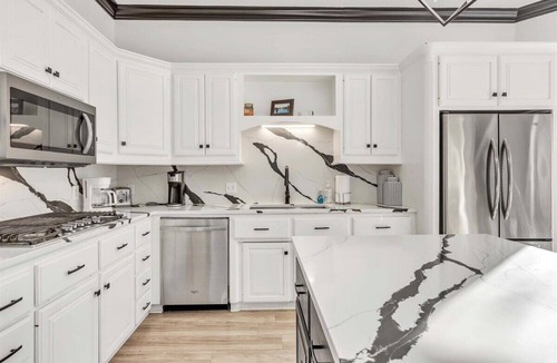 Edmond House | Spacious, newly remodeled home near I-35 in Edmond