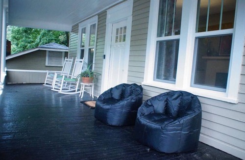 North Chattanooga House | Spacious North Shore Bungalow @ Coolidge Park