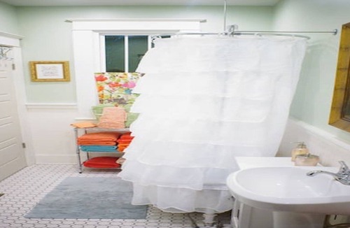 North Chattanooga House | Spacious North Shore Bungalow @ Coolidge Park