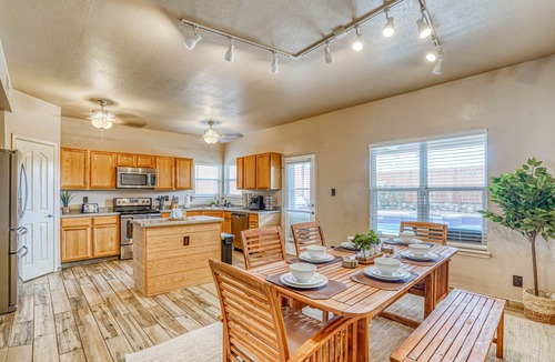 Northeast El Paso House | Spacious Northeast El Paso home near Franklin Mountains, Fort Bliss & Meta site.