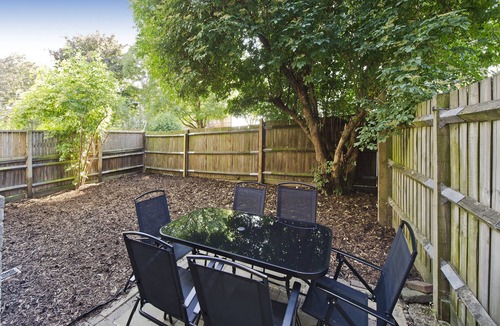 Notting Dale Apartment | Spacious Notting Hill Flat