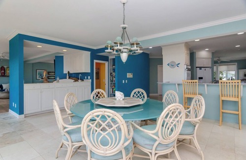 Shell Island House | Spacious Oceanfront Home w Private Beach Access