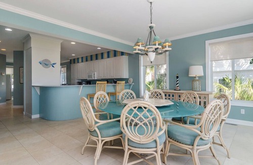 Shell Island House | Spacious Oceanfront Home w Private Beach Access