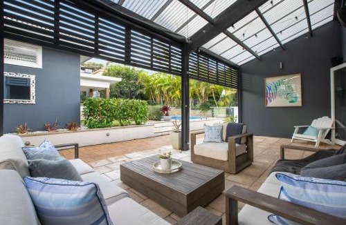 Collaroy House | Spacious Oceanview Escape with Pool and Cabana